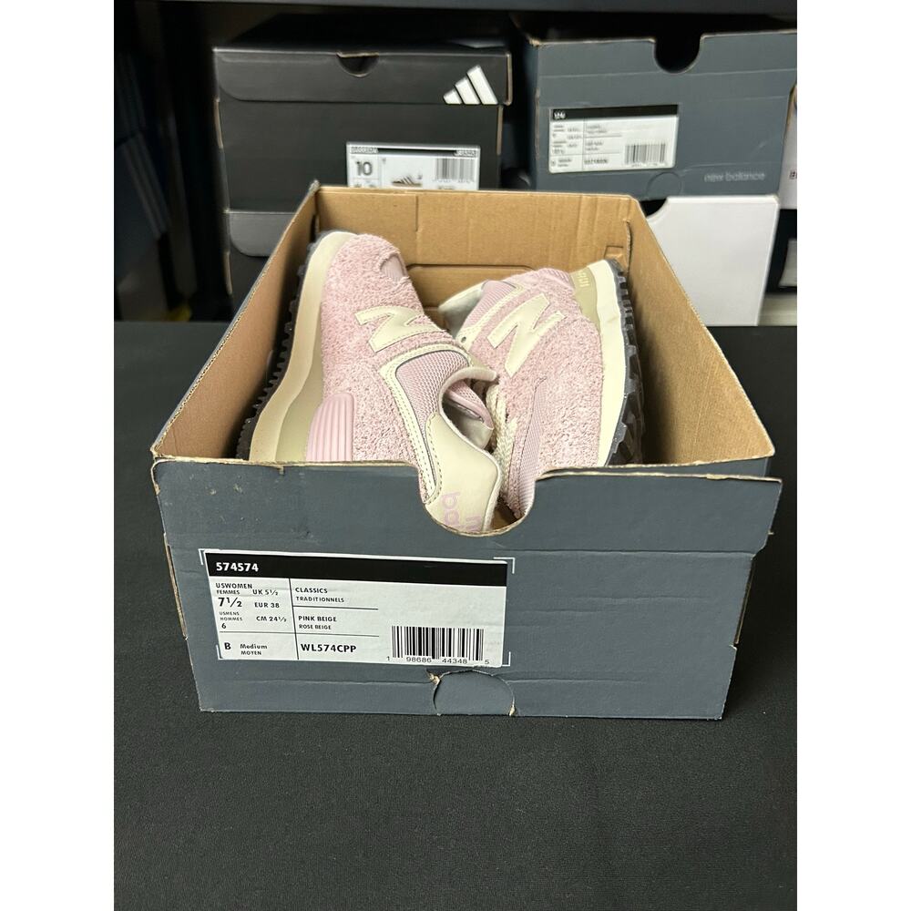 New Balance Women’s 574 Rose Sugar / $100 Retail! / Size 7.5 / Brand New!! - Picture 8 of 9